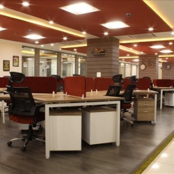 Office accomodations to lease in Noida