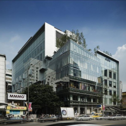 Executive office centres in central Seoul