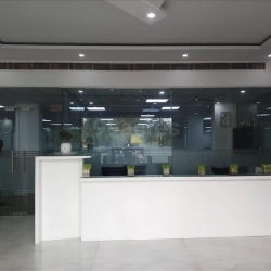 Serviced office centre to lease in Noida