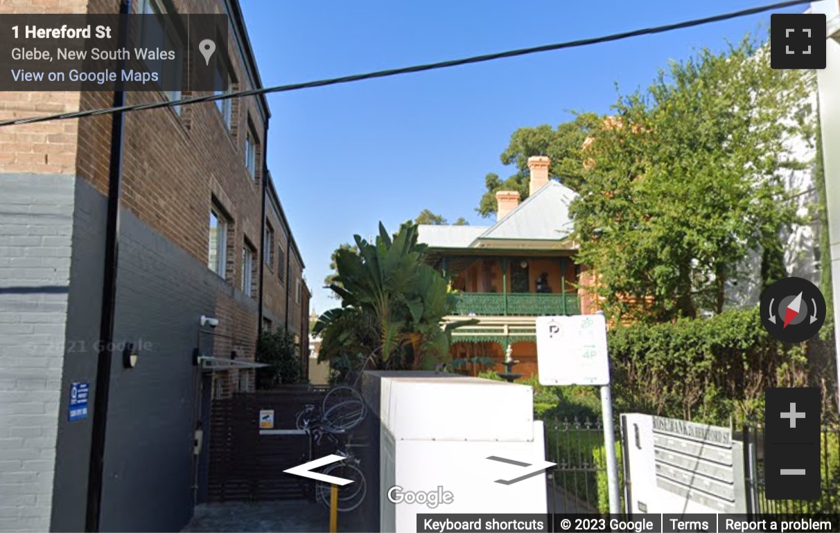 Street View image of 137-141 Bridge Road, Glebe, Sydney, New South Wales